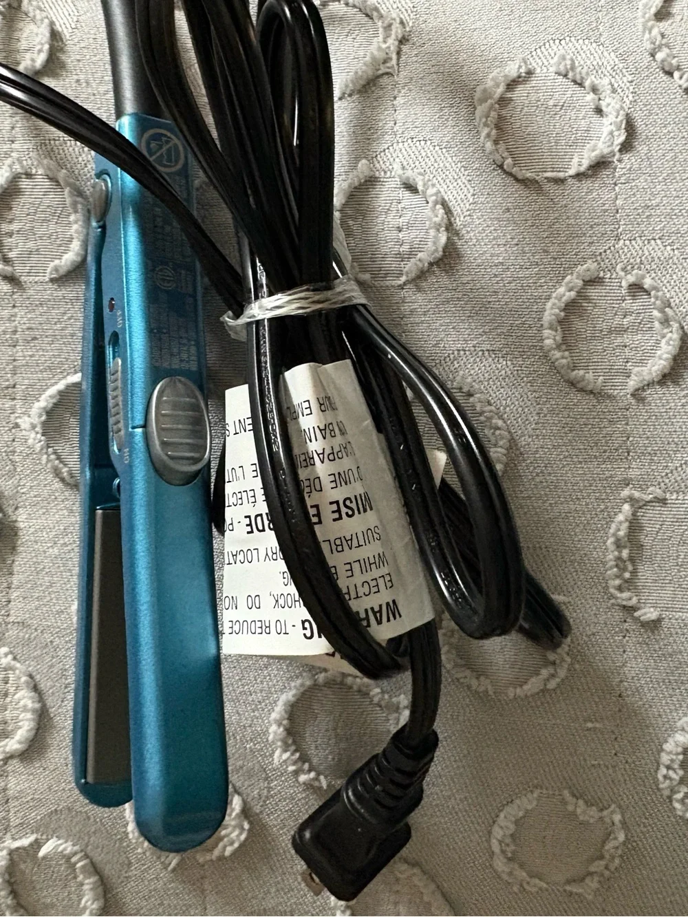 Babybliss Pro mini travel hair straightener
